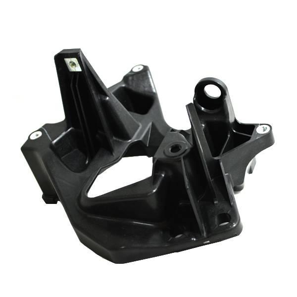 Cover Dudukan Lampu Depan Kanan Honda ADV 150