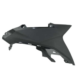 [83520K2SN00ZA] Cover Body Kanan Hitam Honda Vario 160 K2S